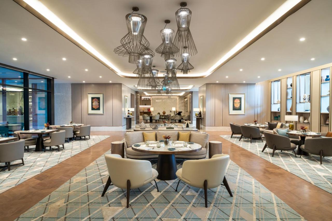 ホテル Address イスタンブール エクステリア 写真 The Club at London Heathrow Airport