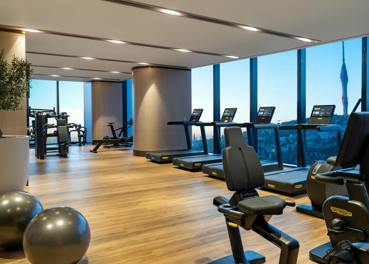 ホテル Address イスタンブール エクステリア 写真 The gym at the hotel